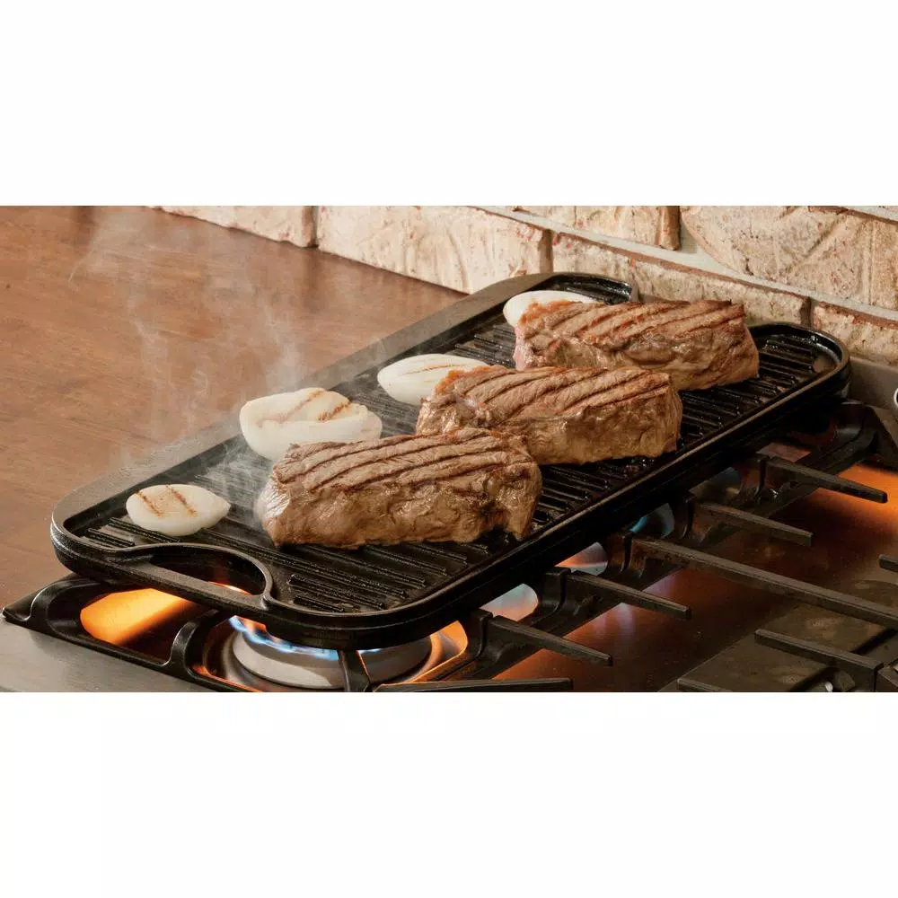 Lodge 5-Piece Reversible Cast Iron Stovetop Griddle Set with Egg Rings