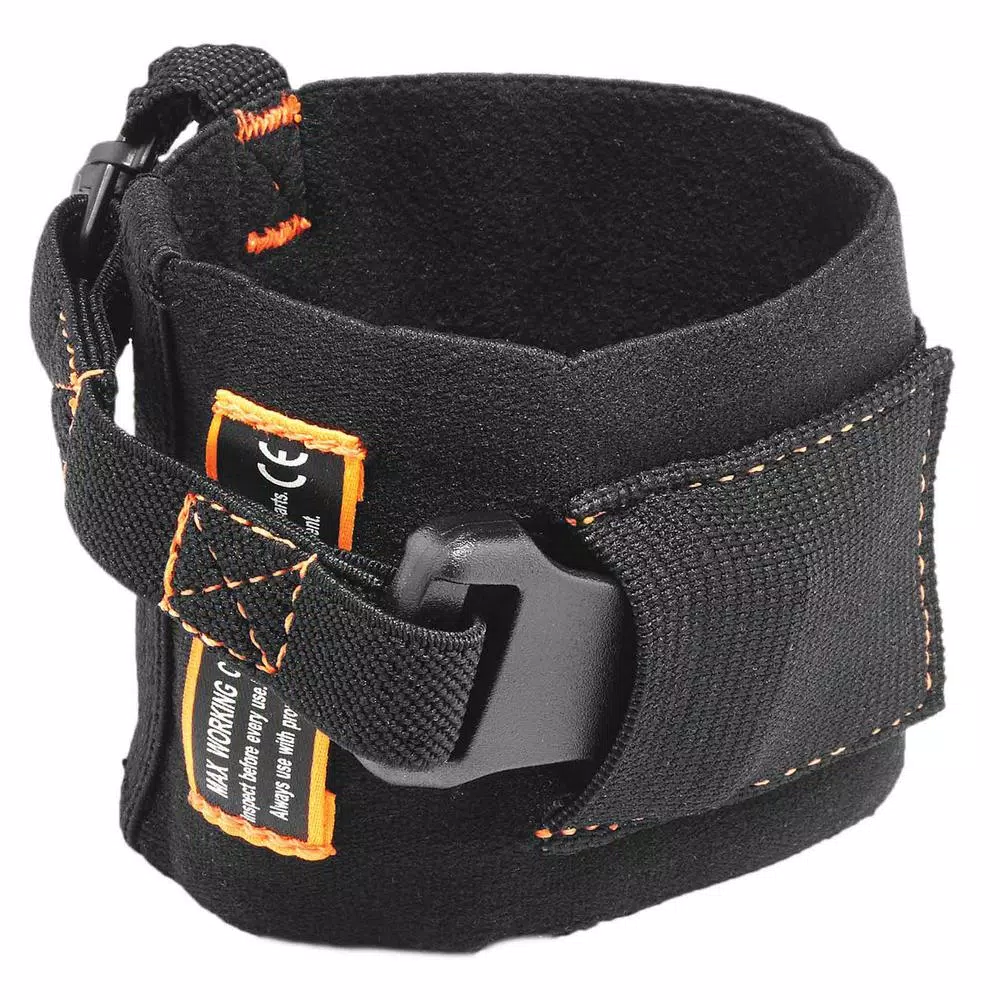 Ergodyne Squids 3116 Pull-On Wrist Lanyard with Buckle, 3 lb. Capacity