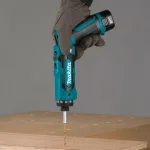 Makita 7.2V Lithium-Ion Cordless 1/4 in. Hex Driver-Drill Kit with Auto-Stop Clutch thumbnail 9