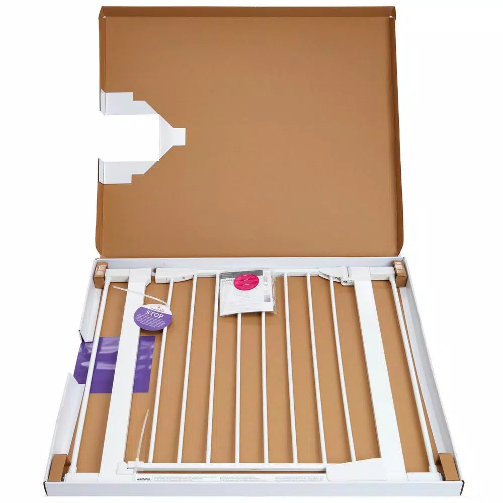 Munchkin Auto Close Metal Baby Gate, 29.5 in. Tall, White
