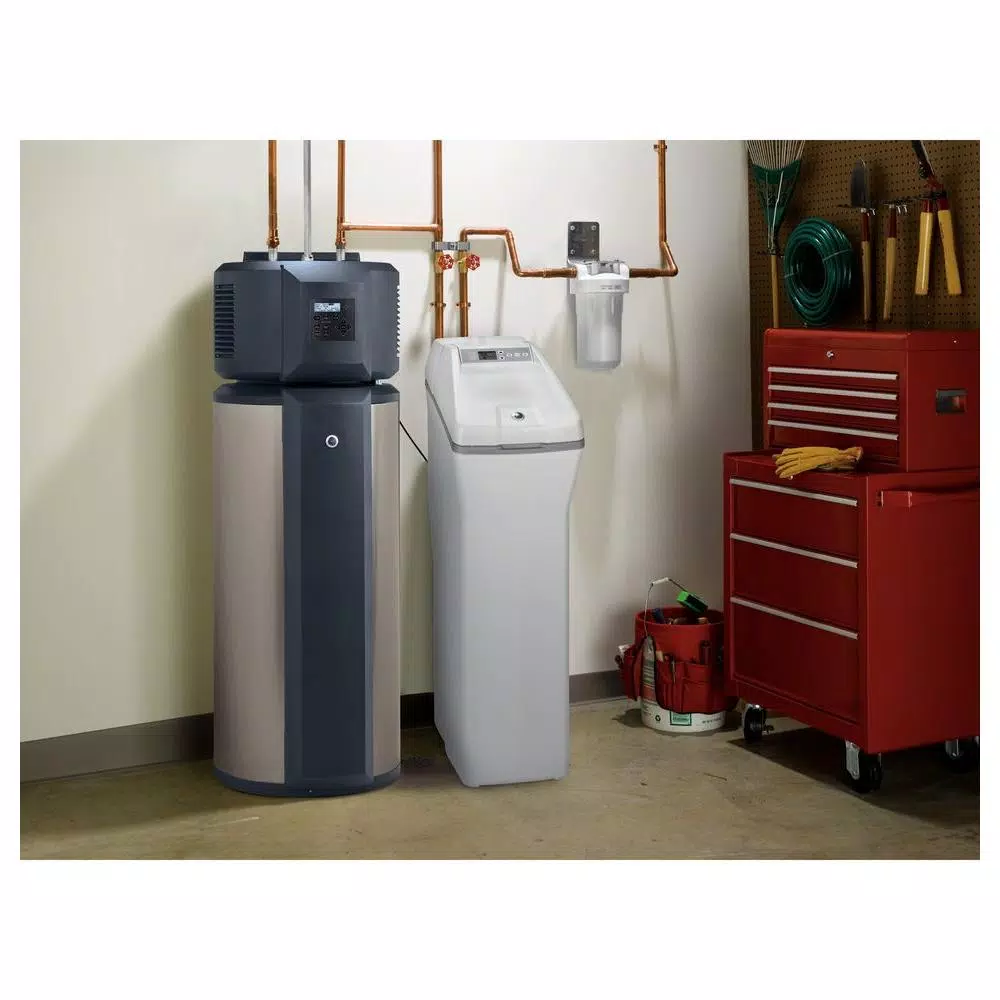 GE 40,200 Grain Water Softener System with SmartSoft Technology