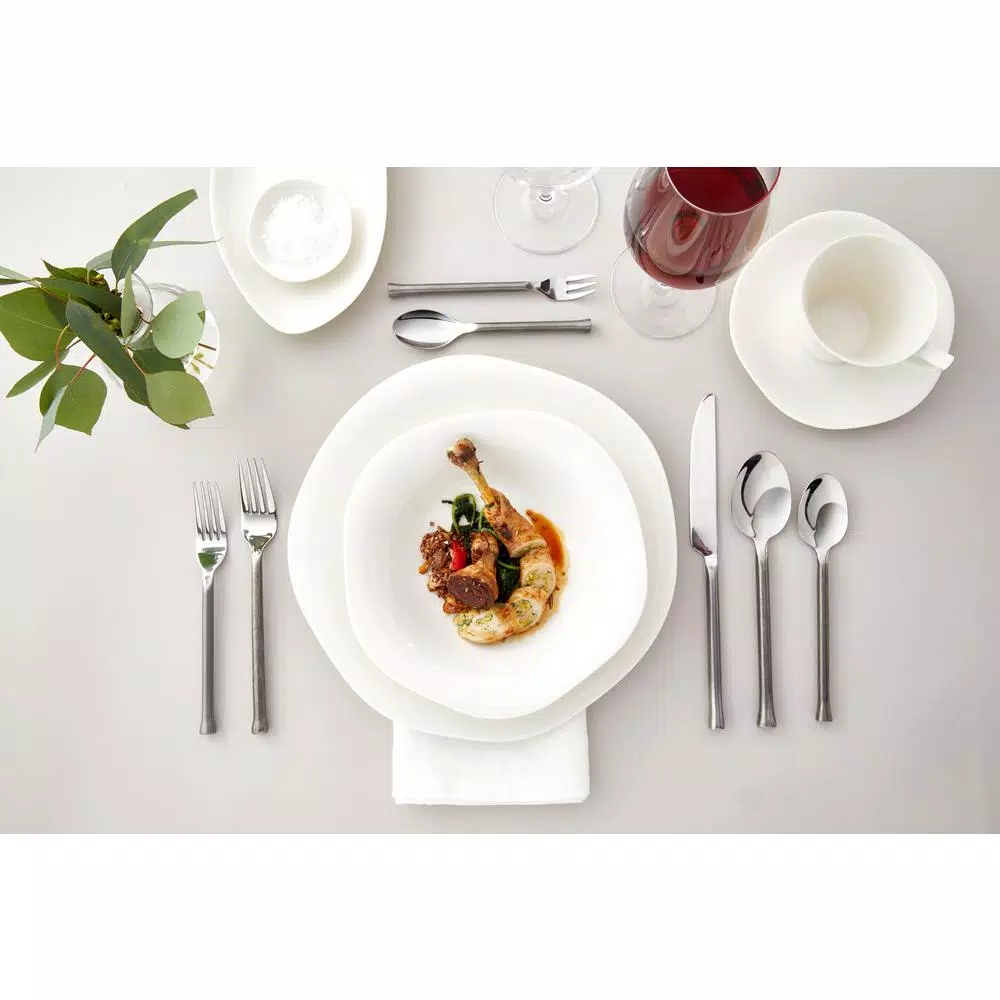 Oneida Lancaster Garden 6 oz. White Porcelain Creamers, Set of 36