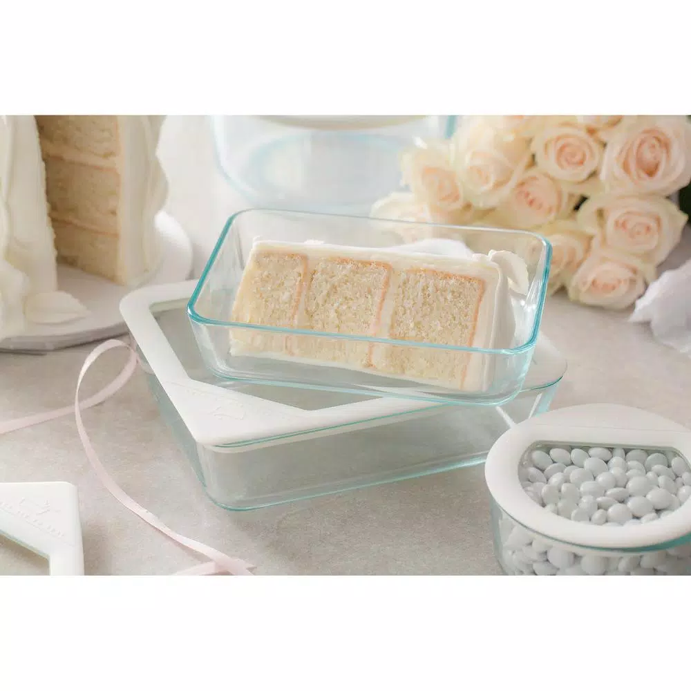 Pyrex Ultimate 10-Piece Glass Food Storage Set with Oven-Safe Glass Lids and White Silicone Rims