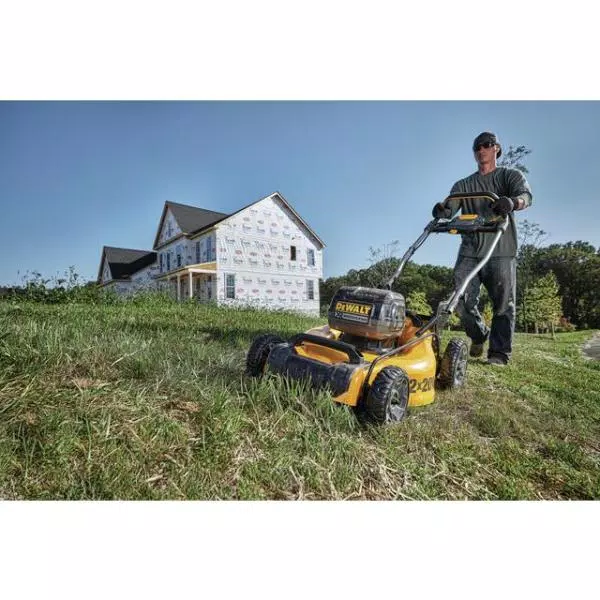 DEWALT 20 in. 20V MAX Cordless Walk Behind Push Lawn Mower with (2) 9.0 Ah Batteries and Charger