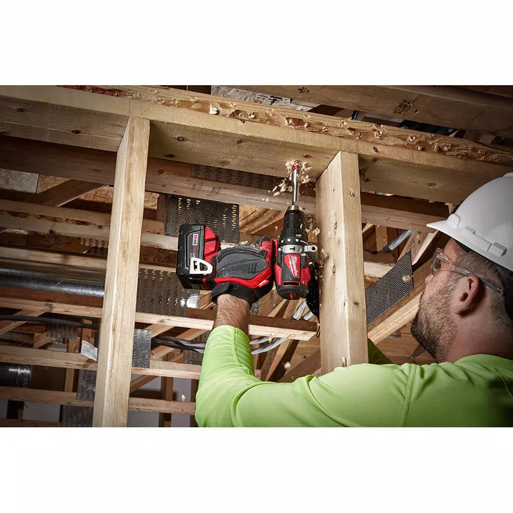 Milwaukee M18 Brushless 2-Tool Combo Kit: 1/2 in. Hammer Drill and 7-1/4 in. Circular Saw with (2) 4.0 Ah Batteries