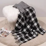 Glitzhome 60 in. Black and White Plaid Reversible Woven Acrylic Throw Blanket with Fringed Edges thumbnail 6