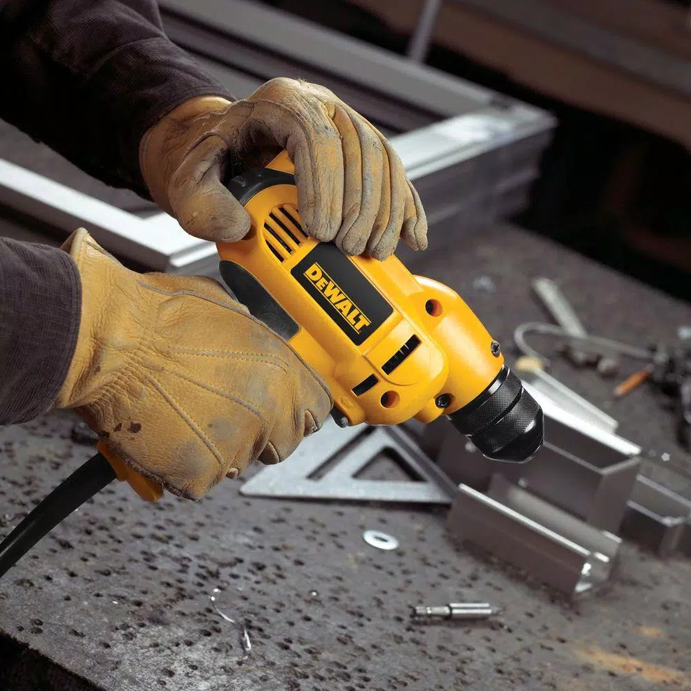 DEWALT DWD115K 3/8 in. 8 Amp Variable Speed Reversing Mid-Handle Drill Kit