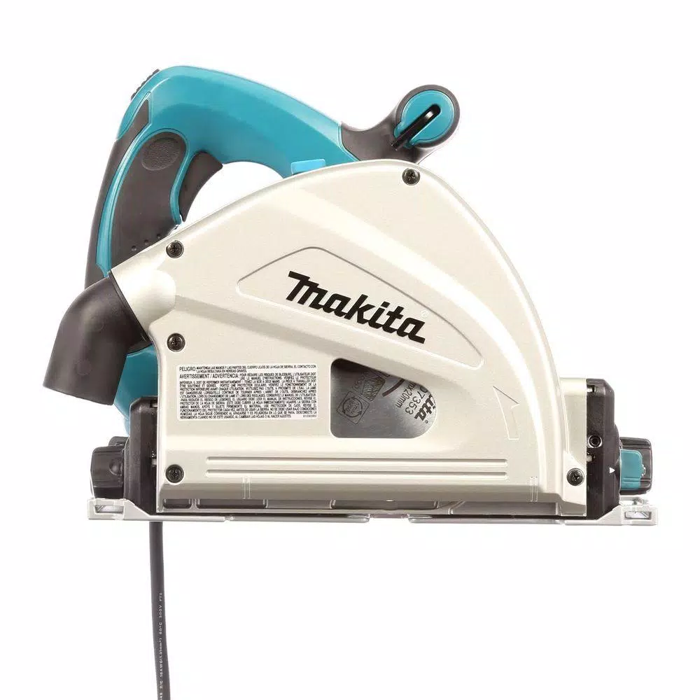 Makita 12 Amp 6-1/2 in. Plunge Circular Saw Bundle with (2) 55 in. Guide Rails and Clamp