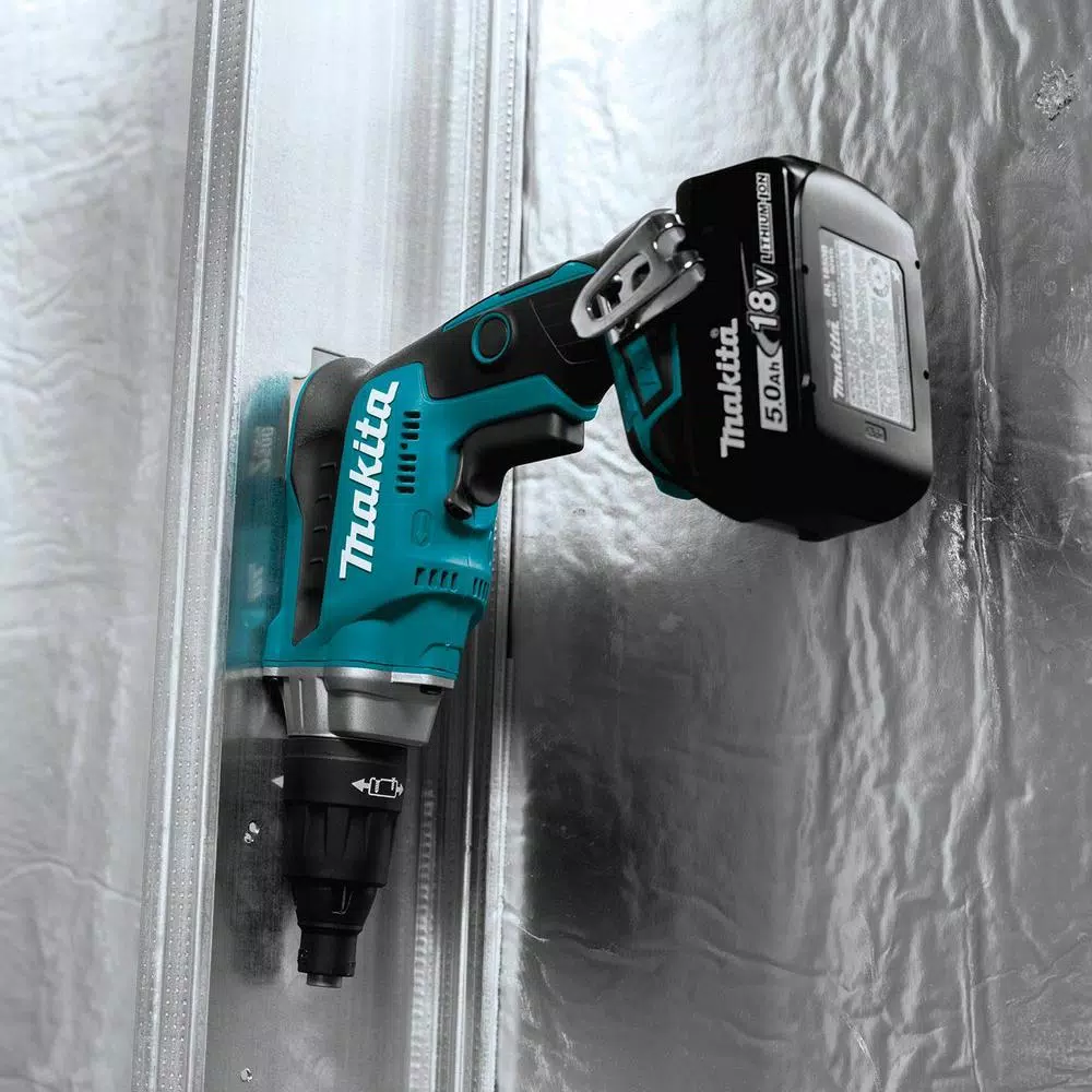 Makita 18V LXT Brushless Cordless 2500 RPM Screwdriver Kit with 5.0 Ah Battery