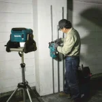 Makita 18V LXT Cordless/Corded LED Work Light, 3000 Lumens, IP65 Rated (DML811) thumbnail 3