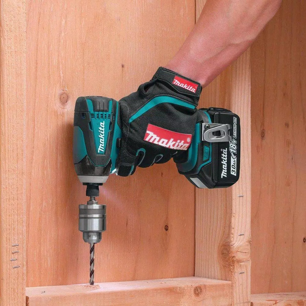 Makita 3/8 in. Metal Keyless Chuck Adaptor for Impact Drivers