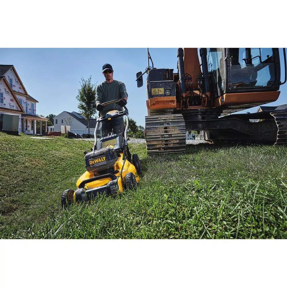 DEWALT 20 in. 20V MAX Cordless Walk Behind Push Lawn Mower with (2) 5.0 Ah Batteries and Charger