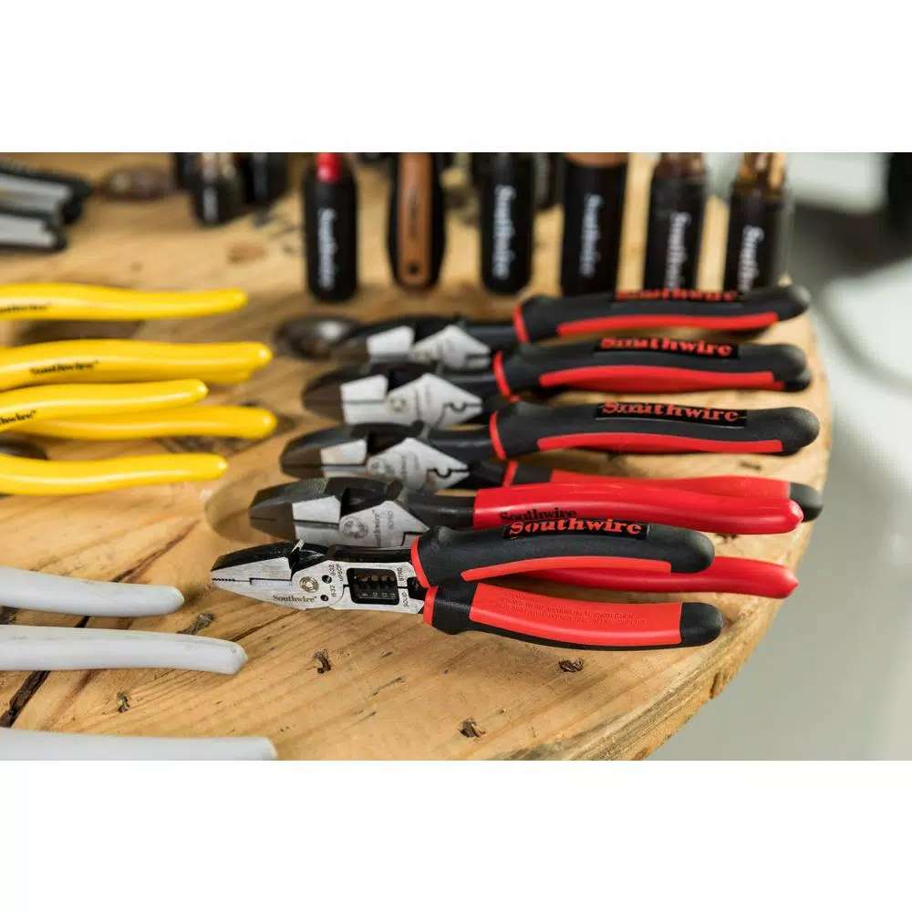 Southwire 9 in. Hi-Leverage Side Cutting Pliers with Crimp Die and Fish Tape Puller
