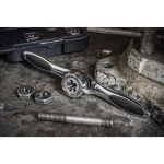 GearWrench 75-Piece SAE/Metric Ratcheting Tap and Die Set thumbnail 9