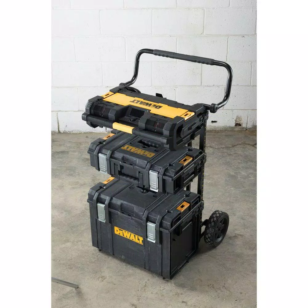 DEWALT TOUGHSYSTEM 14-1/2 in. Portable Bluetooth Radio and Battery Charger