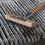 Carlisle Flatwire Oven and Grill Brush with Scraper and Wood Handle thumbnail 2