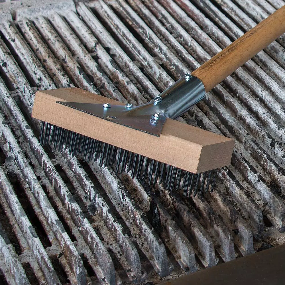 Carlisle Flatwire Oven and Grill Brush with Scraper and Wood Handle