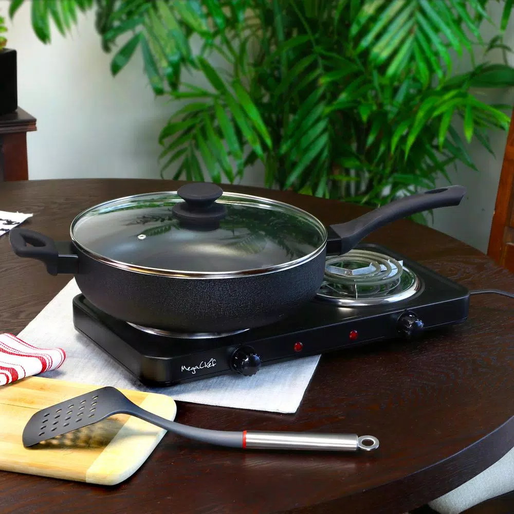 Oster Ashford 5 Qt. Aluminum Nonstick Saute Pan with Glass Lid, Black