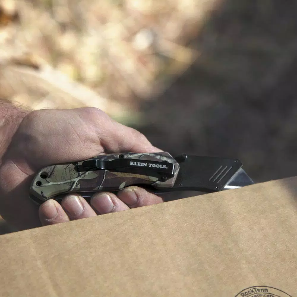 Klein Tools 6 in. Realtree AP-XTRA Camo Assisted Open Folding Utility Knife