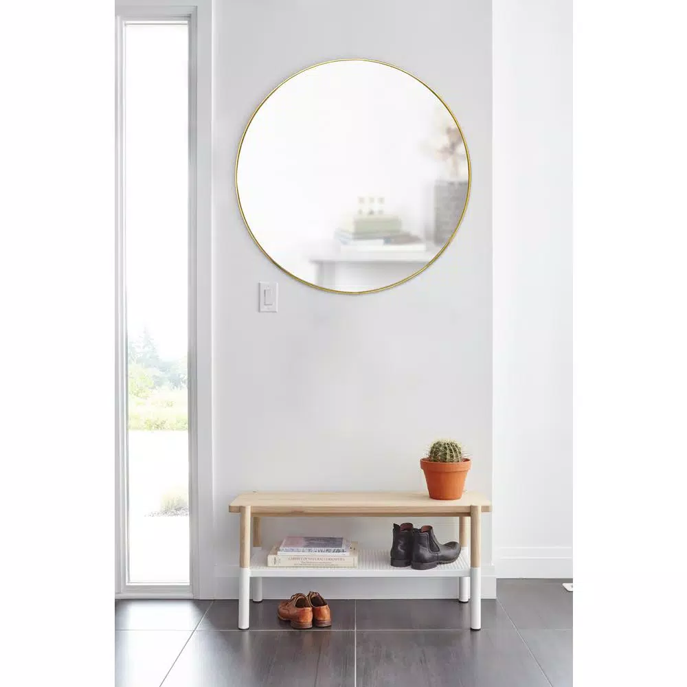 Umbra Hubba 34-inch Round Contemporary Brass Wall Mirror