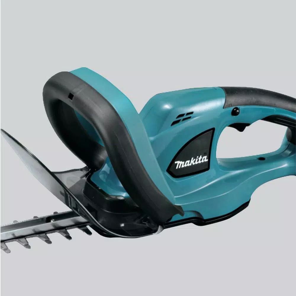 Makita 18V LXT Cordless Hedge Trimmer Kit with 4.0Ah Battery and Charger, 22 in. Blade