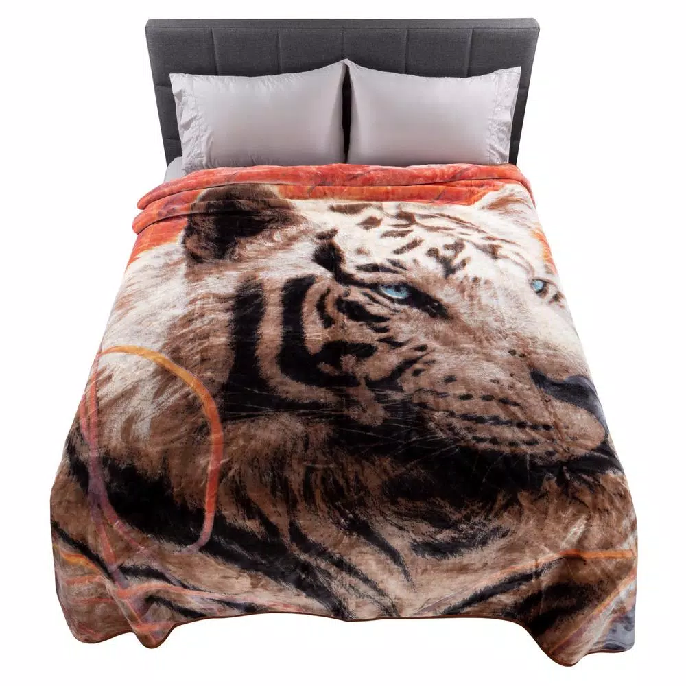 Lavish Home Multicolored Wildlife Throw Blanket - White Bengal Tiger Graphic