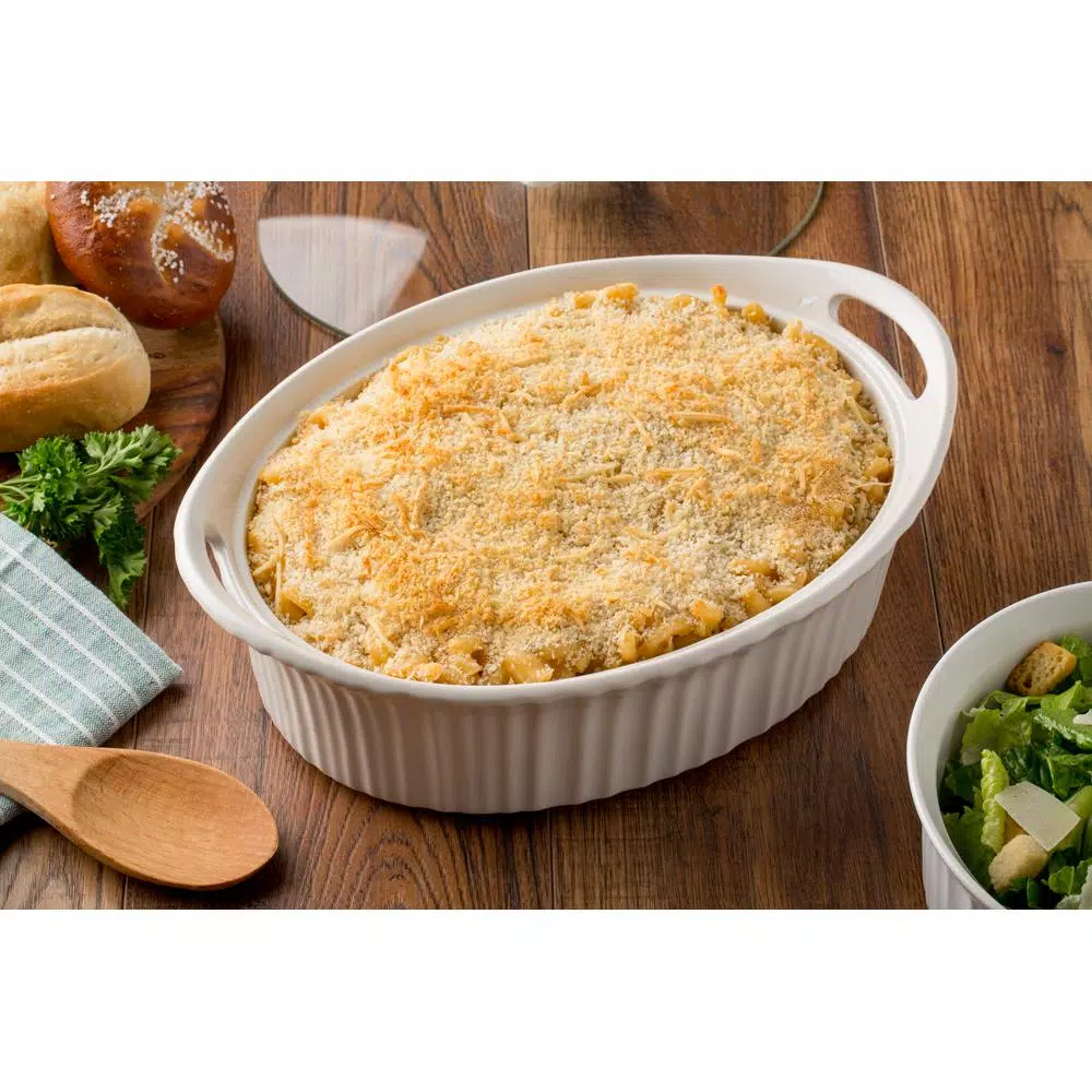 Corningware French White 2.5-Qt Oval Ceramic Casserole Dish with Glass Lid