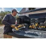 DEWALT 20V MAX Cordless Brushless 14 in. String Trimmer (Tool Only) thumbnail 7