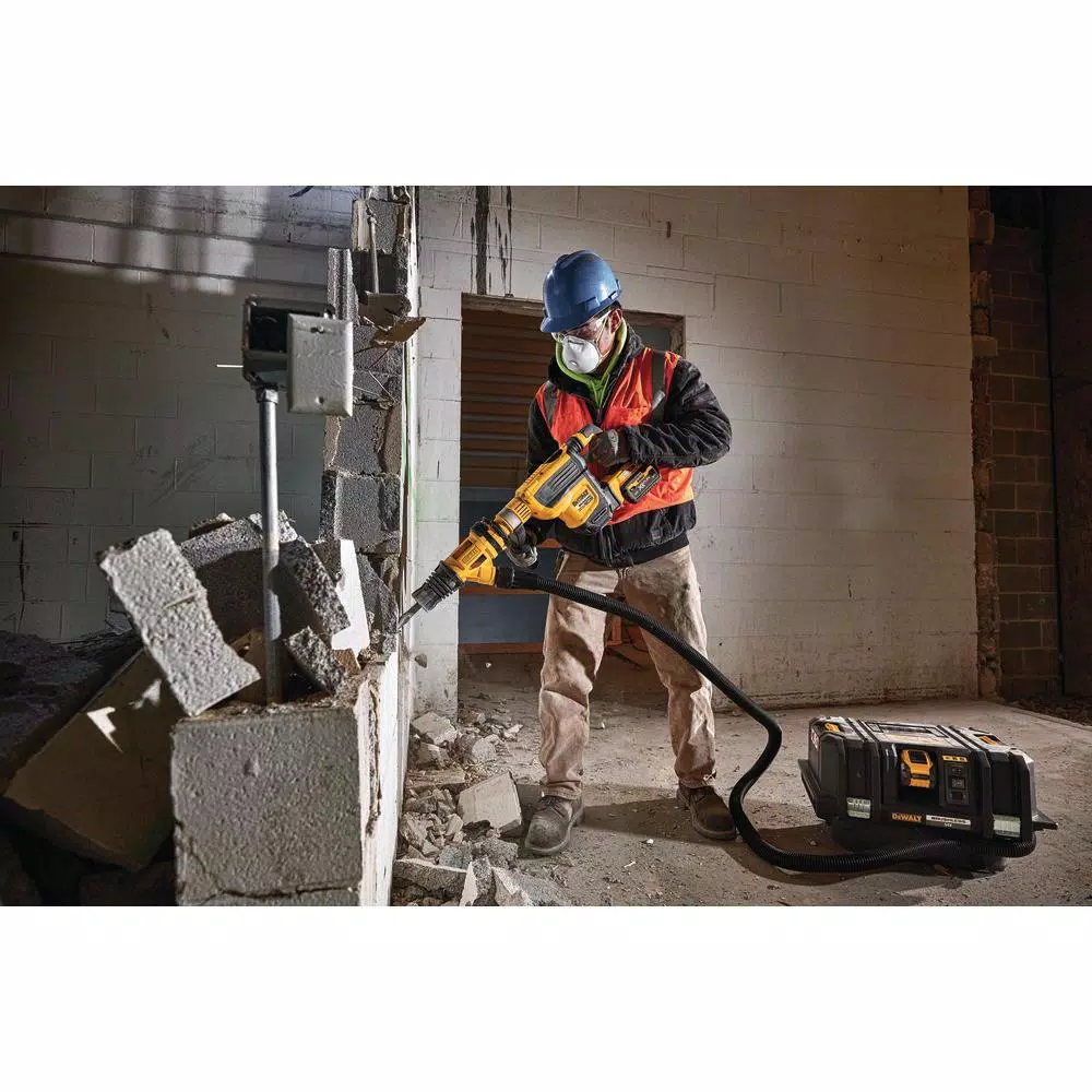 DEWALT 60V MAX FLEXVOLT Cordless Brushless 1-3/4 in. SDS MAX Rotary Hammer Kit with (2) 9.0 Ah Batteries