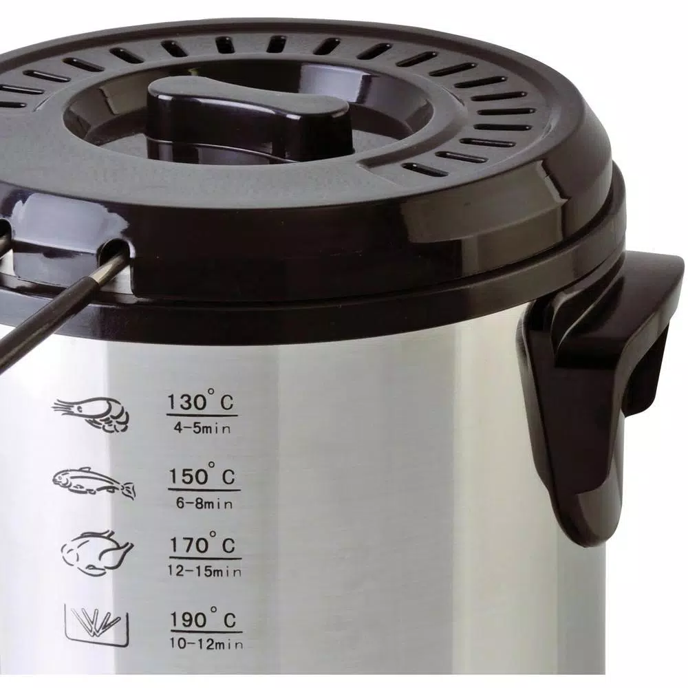 Brentwood 1.1 Qt. Stainless Steel Electric Deep Fryer, 1000W, 1L Capacity