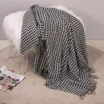 Glitzhome 60 in. Black and White Houndstooth Woven Acrylic Throw Blanket thumbnail 5