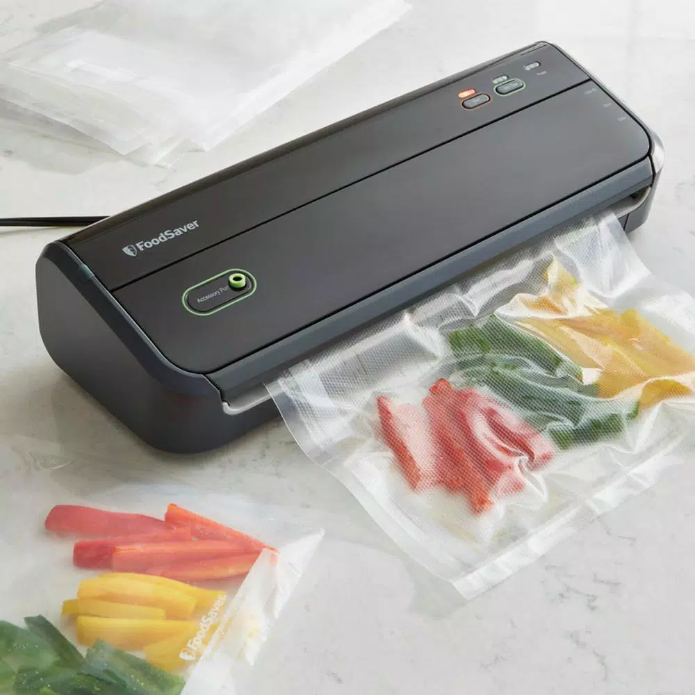 FoodSaver FM2000 Black Food Vacuum Sealer System
