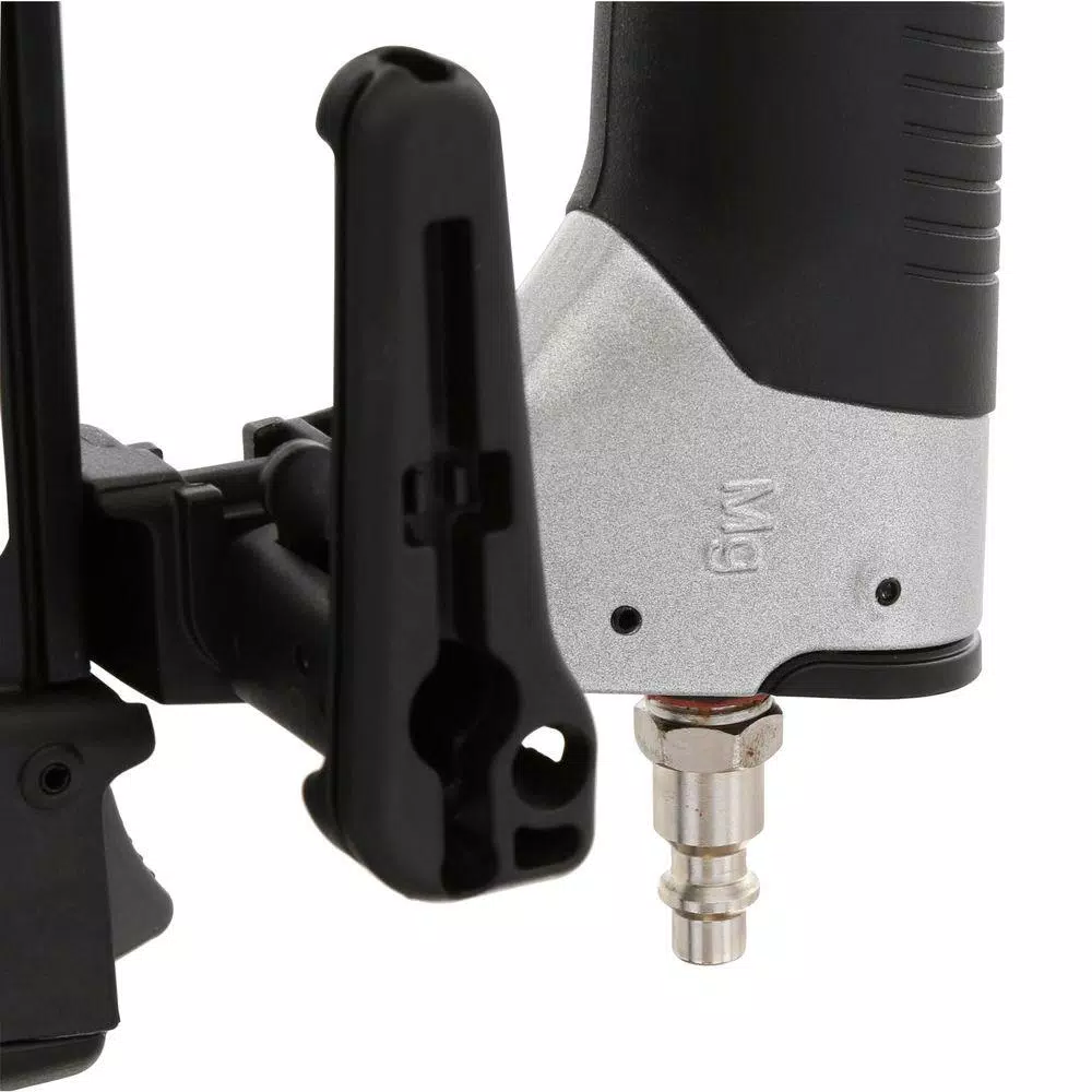 Porter-Cable BN200C 18-Gauge 2 in. Pneumatic Brad Nailer Kit