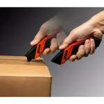 Wiss Crescent Wiss Auto-Retracting Safety Utility Knife with 3 Black-Oxide Blades thumbnail 5