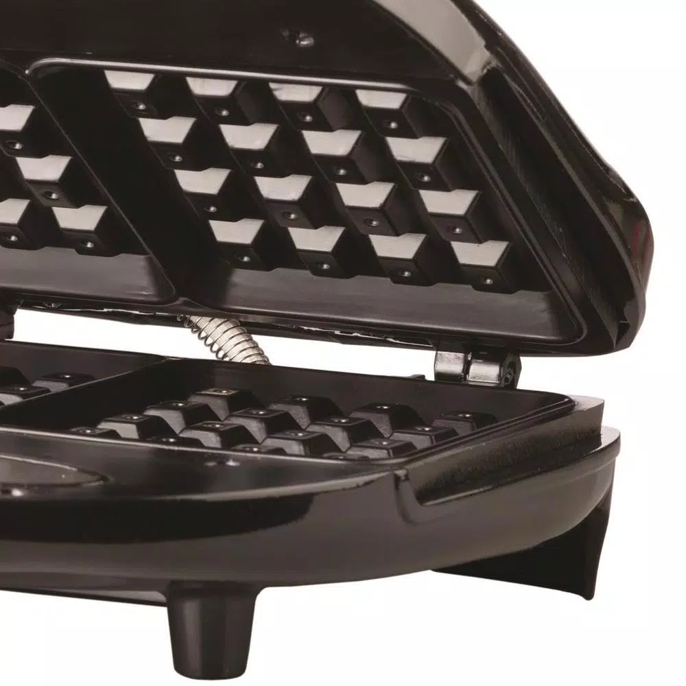 Brentwood Appliances TS-243 750W Dual Nonstick American Waffle Maker, Black