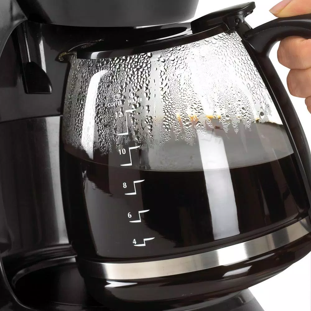 BLACK+DECKER 12-Cup Programmable Drip Coffee Maker with Glass Carafe, Black