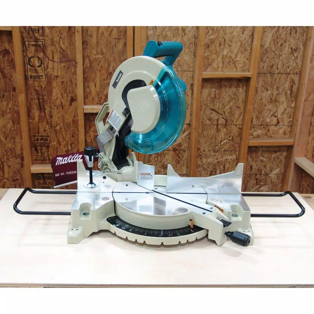 Makita 12 in. 15 Amp Corded Single-Bevel Compound Miter Saw with 40T Carbide Blade