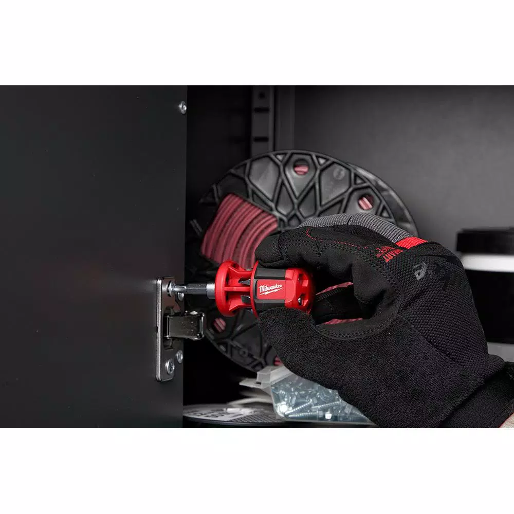 Milwaukee 8-in-1 Compact Multi-Bit Screwdriver Set with Power Groove Bits