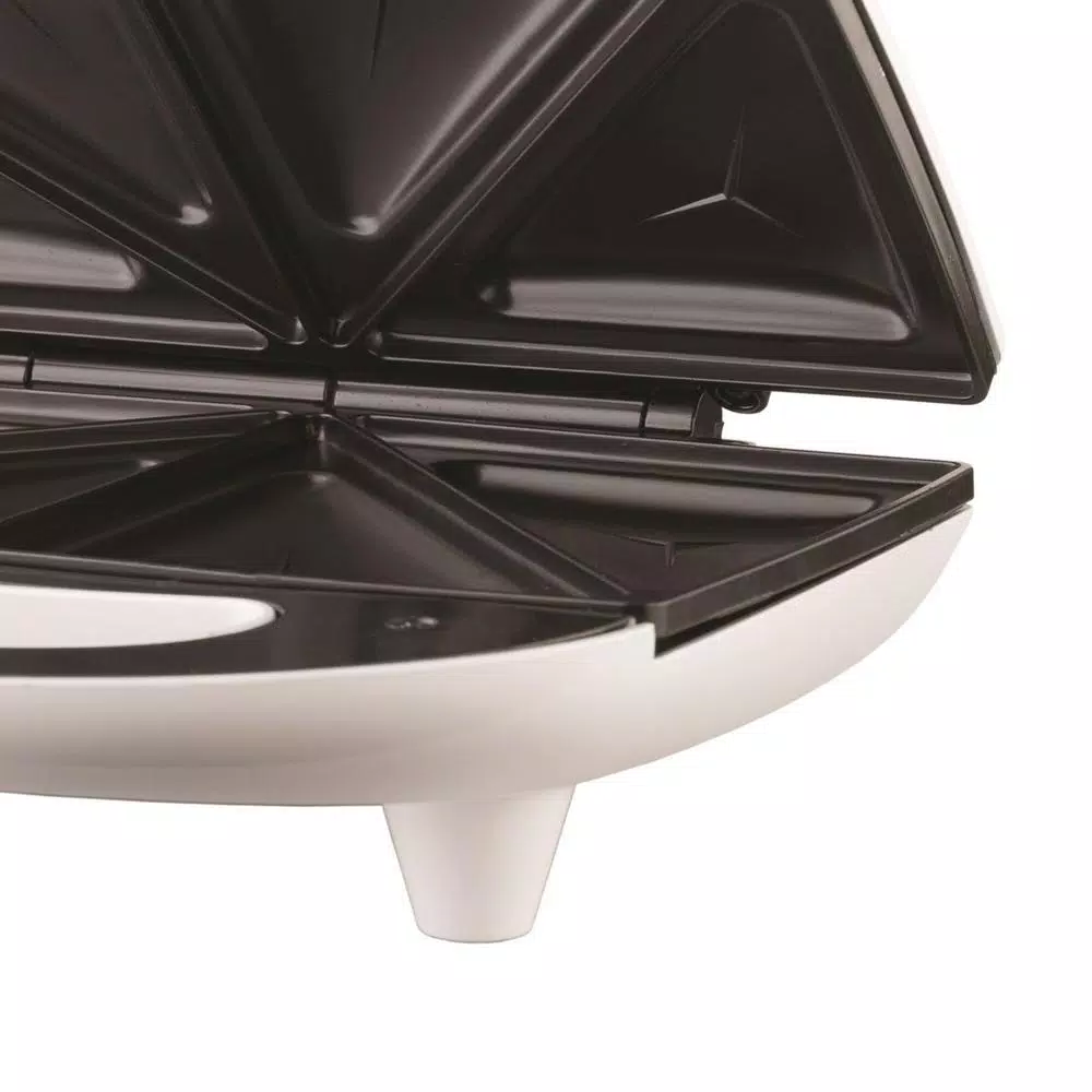 Brentwood Appliances TS-240B 750-Watt Dual Sandwich Maker, Nonstick, White