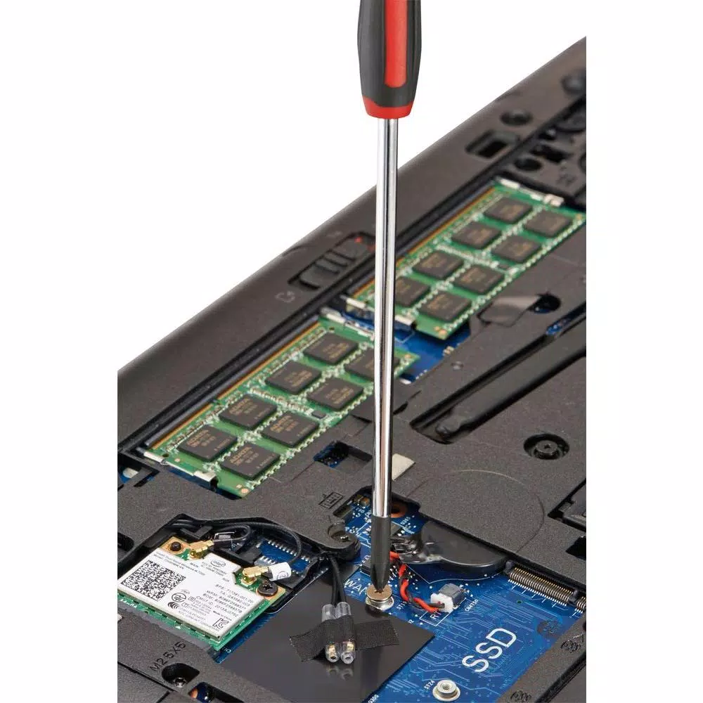 Milwaukee 4-Piece Precision Screwdriver Set with All-Metal Core
