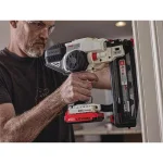 Porter-Cable 20V MAX 16-Gauge Cordless Straight Finish Nailer Kit with 1.5 Ah Battery and Charger thumbnail 4