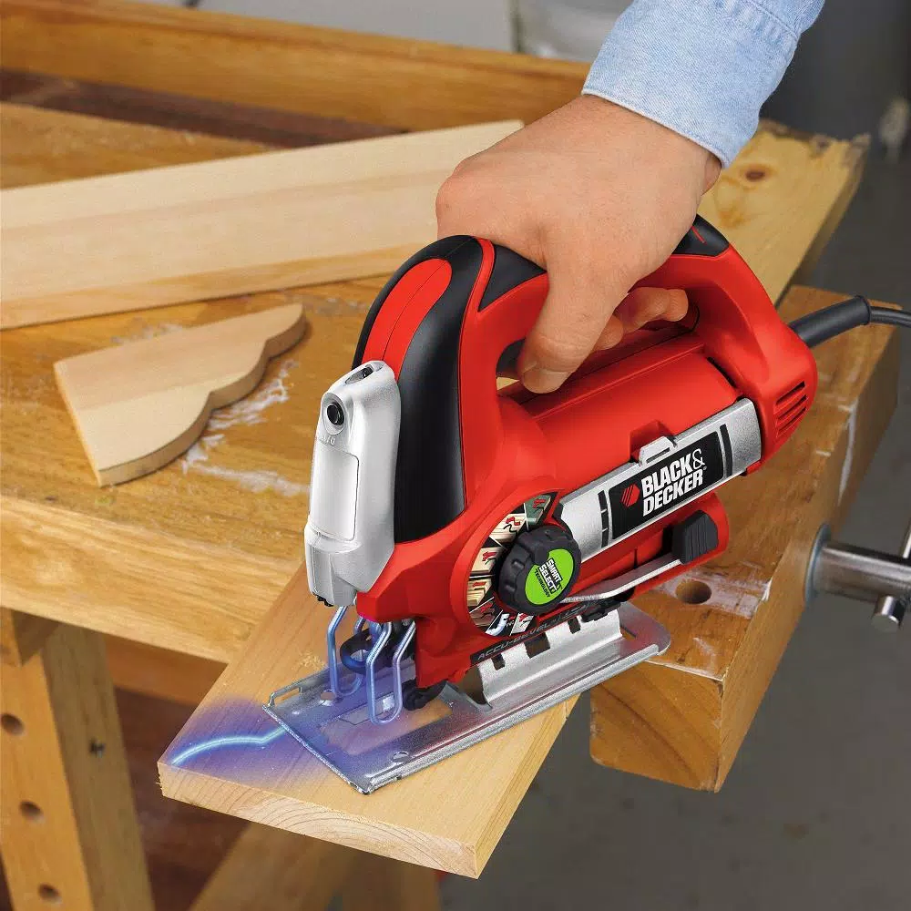 BLACK+DECKER JS670V LineFinder Orbital Jigsaw with SmartSelect Technology