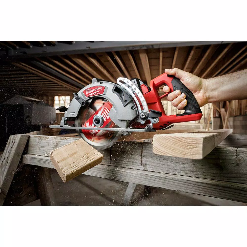 Milwaukee M18 FUEL 7-1/4 in. Rear Handle Circular Saw (Tool-Only)