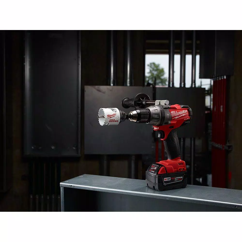 Milwaukee Hole Dozer 15-Piece Bi-Metal Hole Saw Kit with Rip Guard and Plug Jack