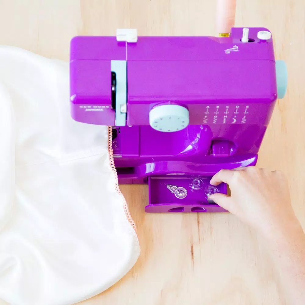 Janome Thunder Compact 10-Stitch Sewing Machine