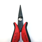 Hakko CHP PN-2006 Long Nose Pliers with 1.2 mm Pointed Nose and 32 mm Smooth Jaws thumbnail 3