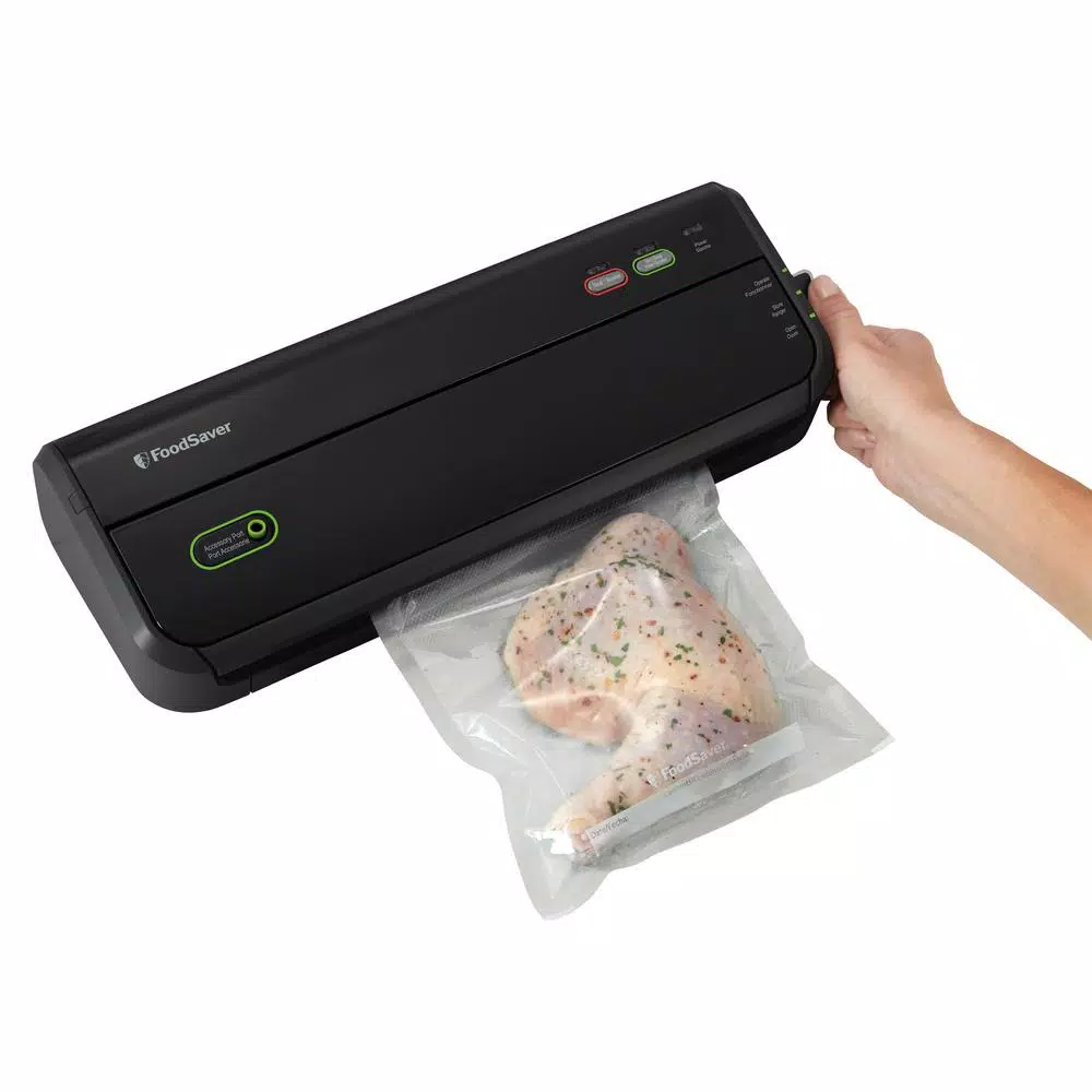 FoodSaver FM2000 Black Food Vacuum Sealer System