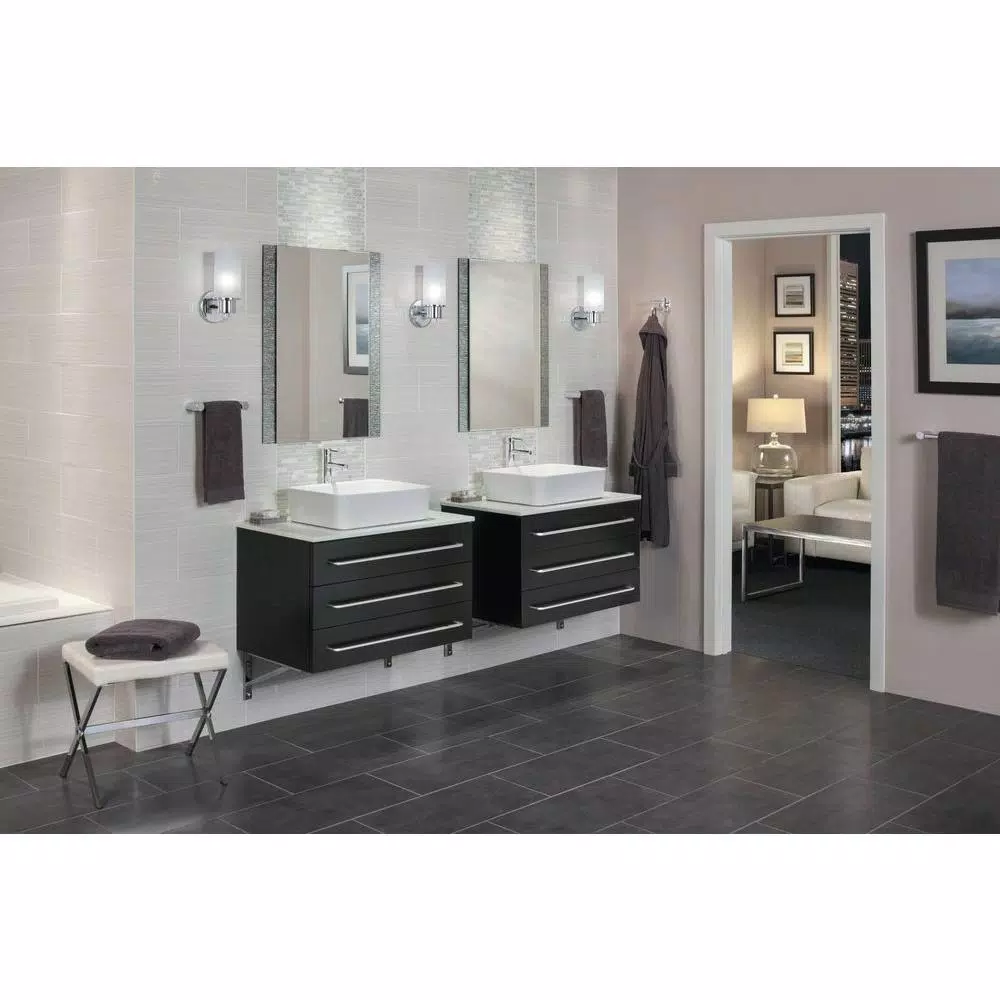 Moen Align 18 in. Single Towel Bar in Chrome