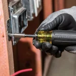 Klein Tools 14-in-1 Multi-Bit Adjustable Length Screwdriver with Impact Rated Blade thumbnail 4