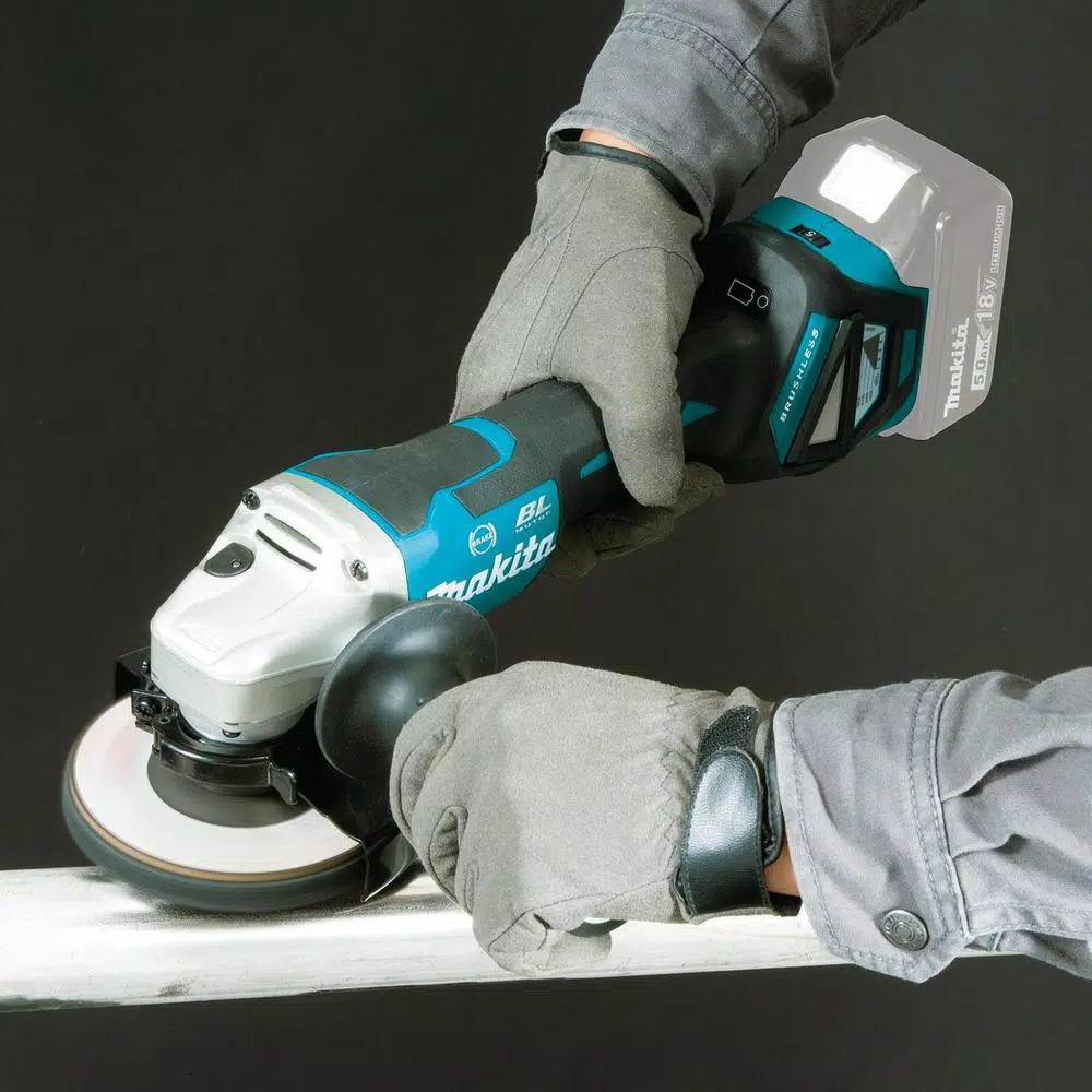Makita 18V LXT Brushless 4-1/2"/5" Cordless Angle Grinder with Electric Brake & Variable Speed (Tool Only)